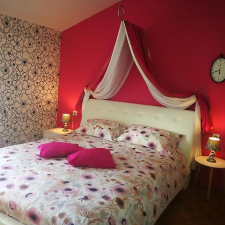 Millenca Apartment Изола Екстериор снимка